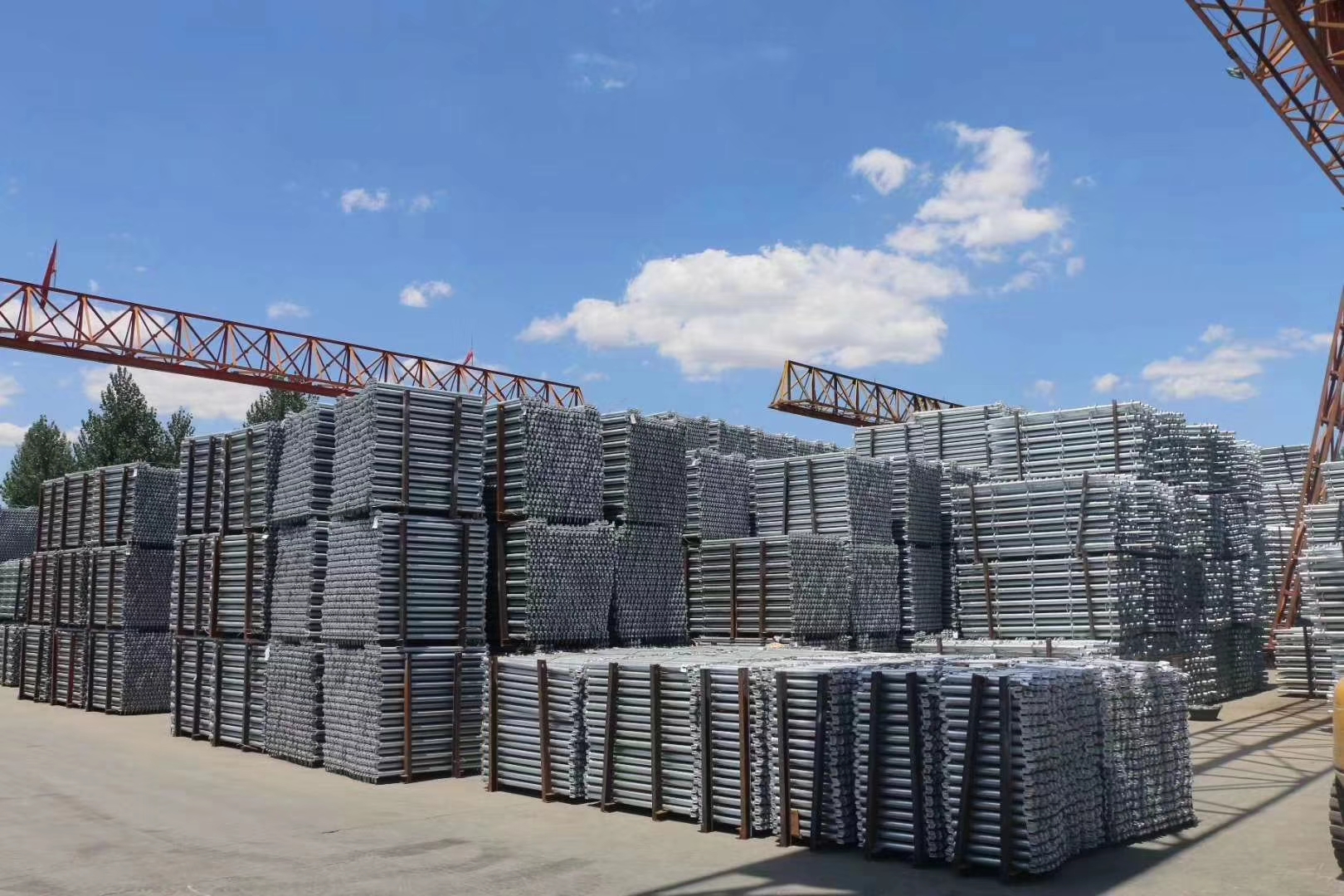 盤扣式腳手架租賃的要求有哪些(圖1) 盤扣式腳手架租賃的要求有哪些(圖1)